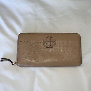 Tory Burch wallet